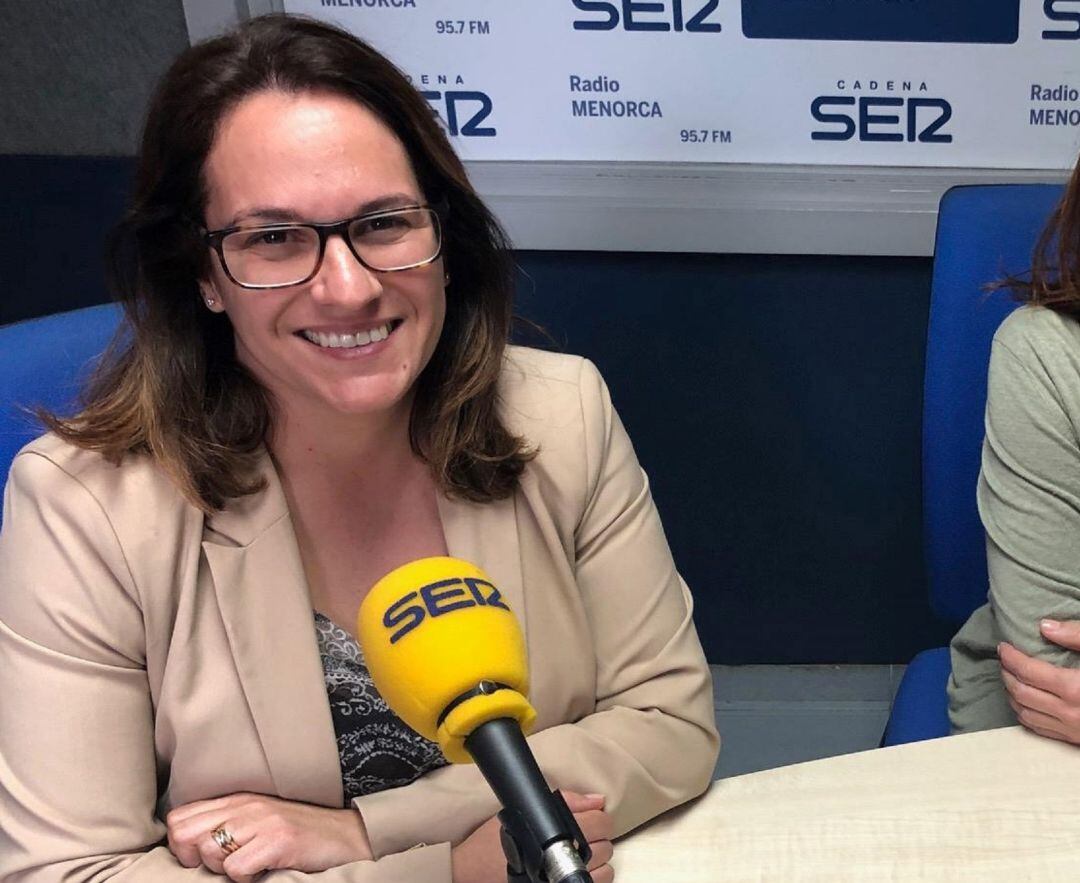 Mora als estudis de Radio Menorca