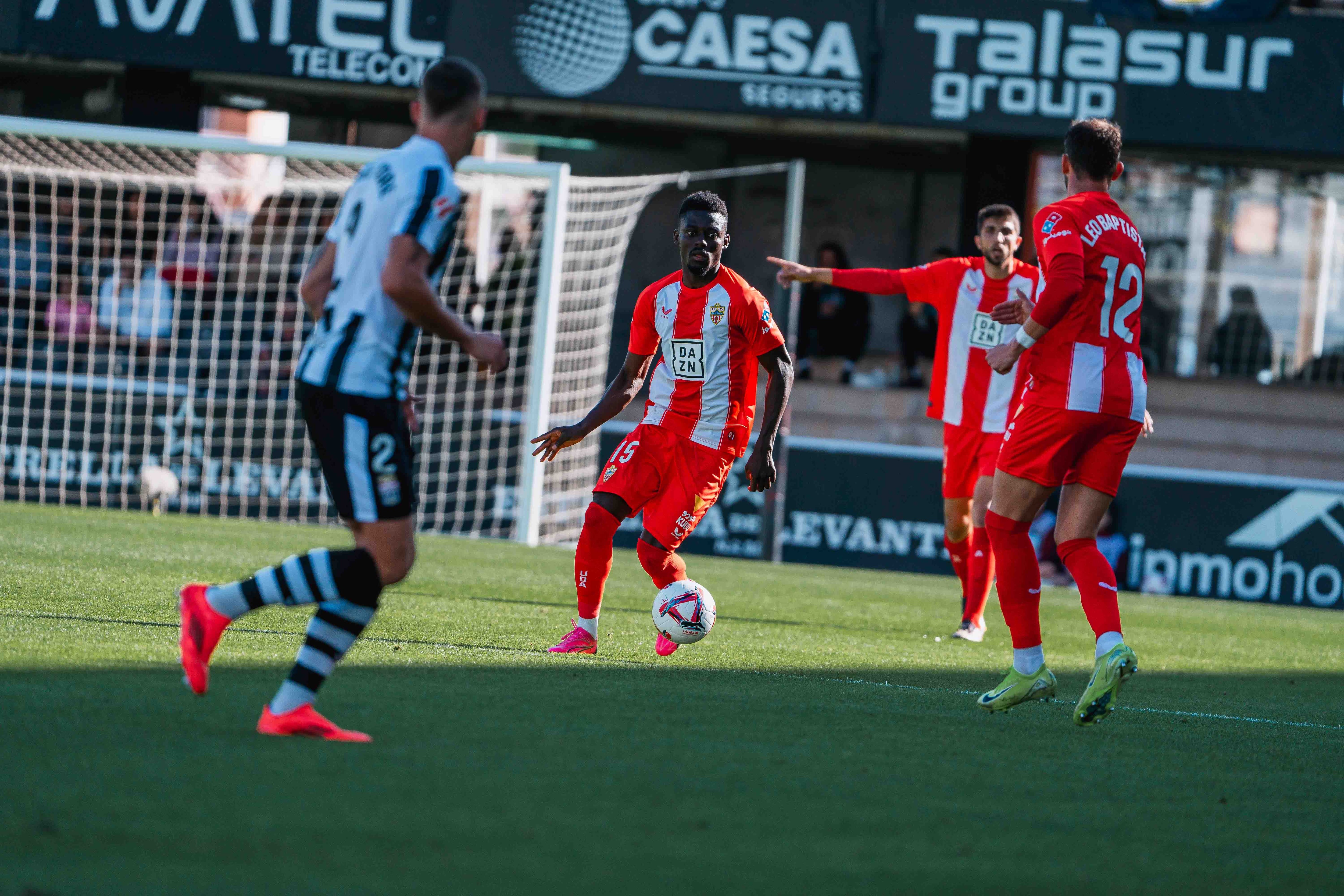 Baba en el partido en Cartagonova ante el Cartagena.