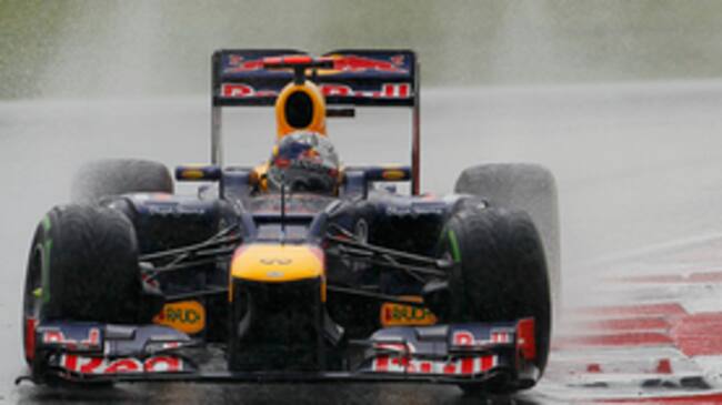 La brutal lluvia caída en Sepang hizo muy difícil que los pilotos controlaran sus bólidos