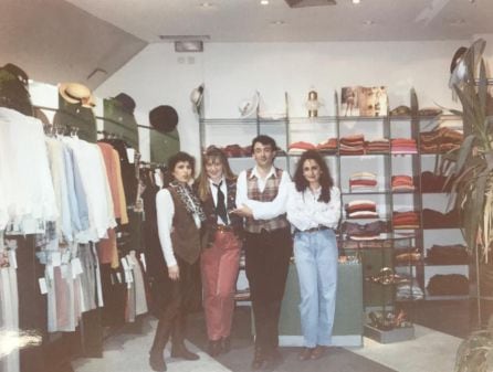 En la década de los 90 se inauguró la tienda de la calle General Rey