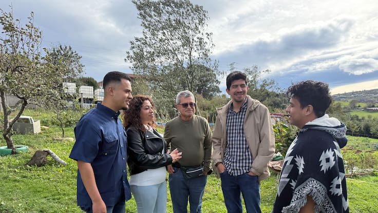 Martin Etxea acoge a cuatro salvadoreños, entre ellos, Ivania Cruz, portavoz del Bloque con una orden de detención internacional