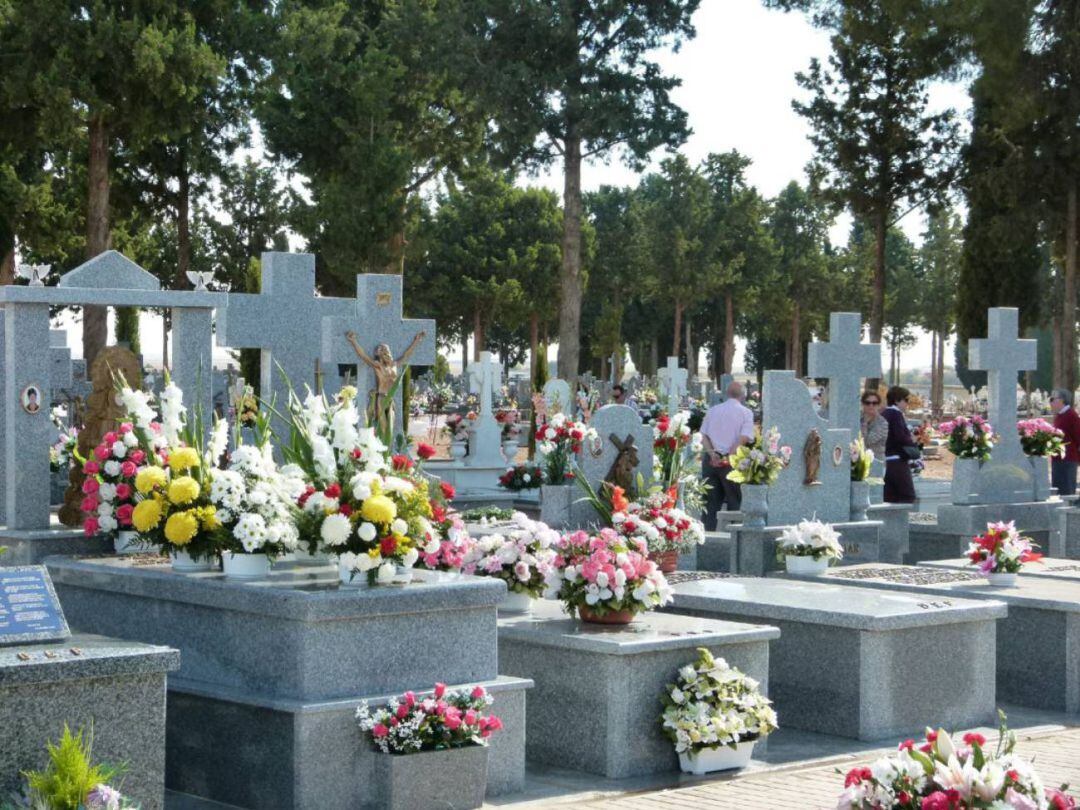 Interior de un cementerio