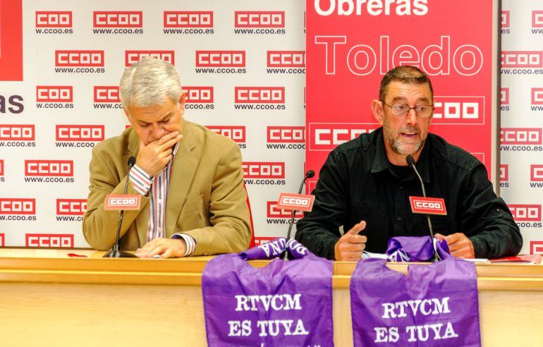 José Luis Gil, secretario general de Comisiones Obreras en CLM junto a Alejandro Ávila, candidato de IU a la Junta. 