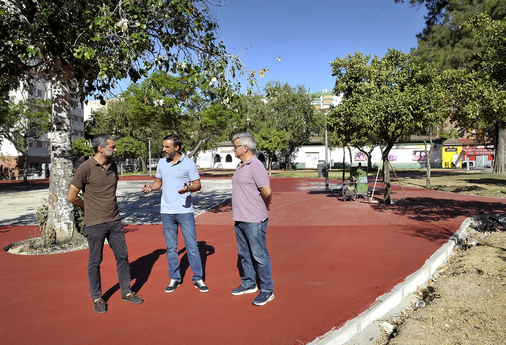 José Antonio Díaz durante una visita al nuevo parque de San Joaquín