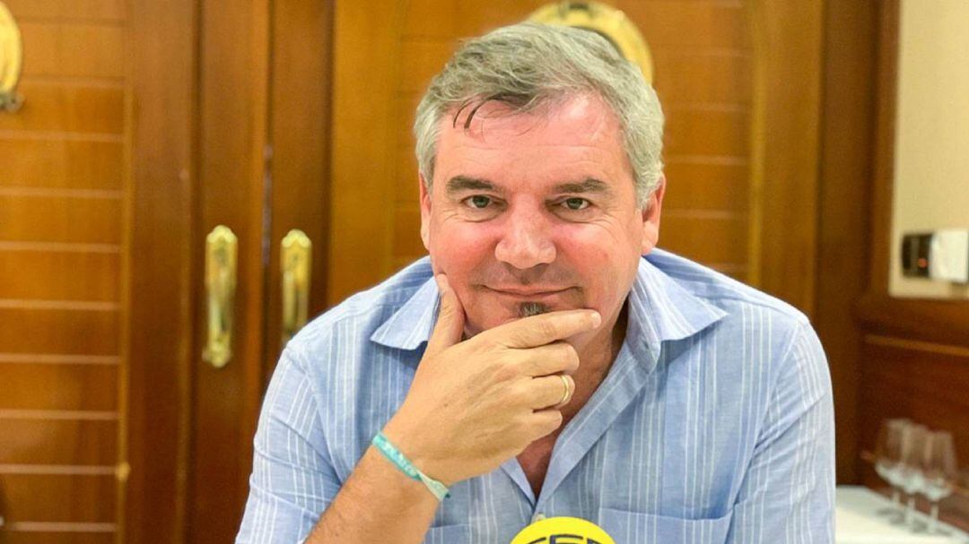 Manuel Vizcaíno en el restaurante El Faro durante una tertulia de SER Deportivos Cádiz.