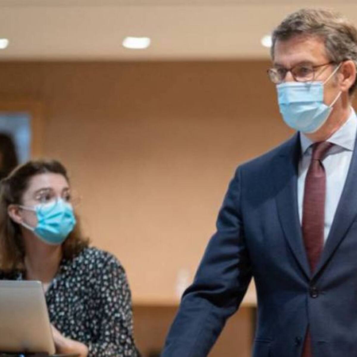 La hostelería y el ocio nocturno recuperan barras y horarios y termina el toque de queda