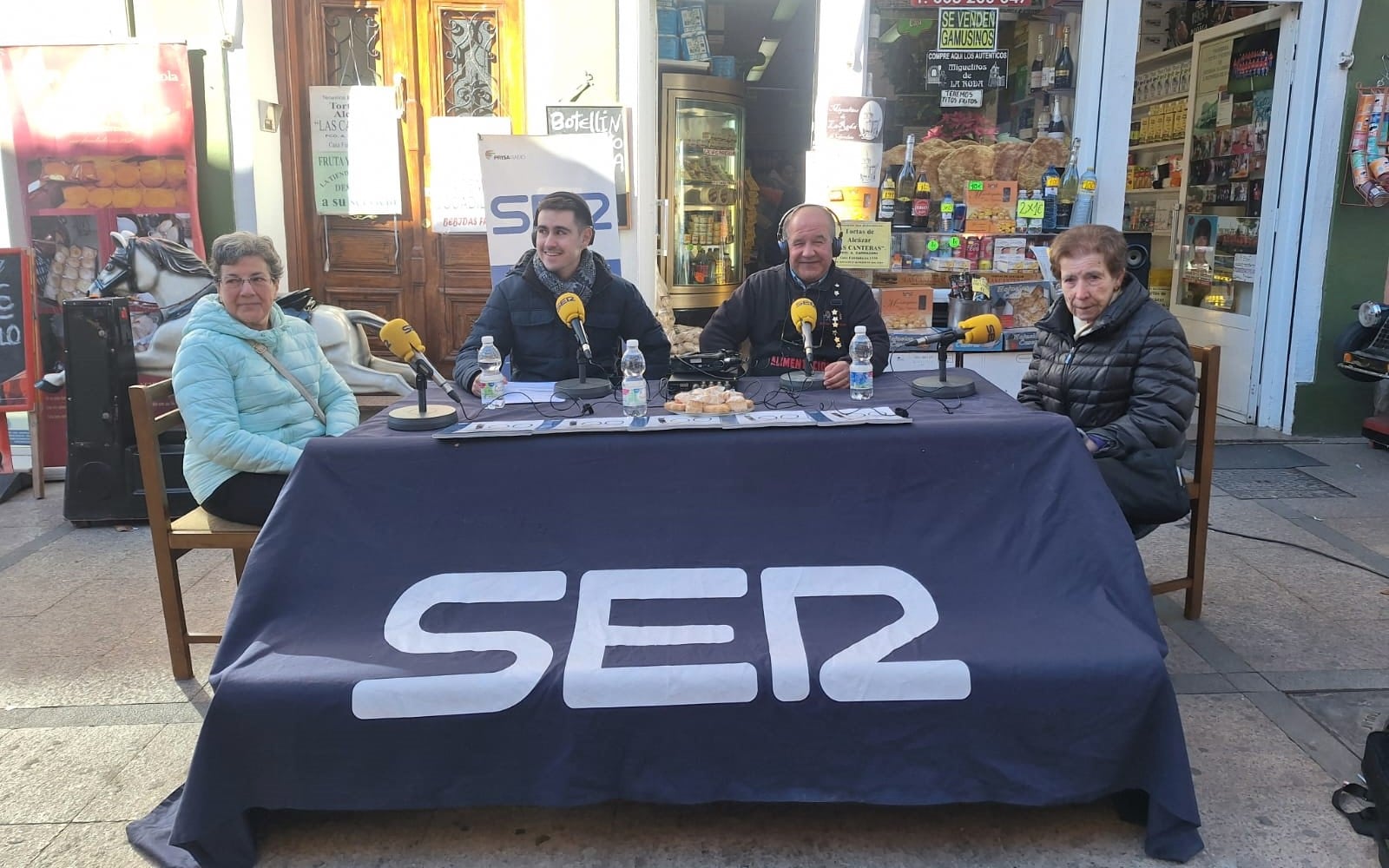 Hoy por Hoy La Mancha desde la tienda de alimentación de Pablo Fuentes