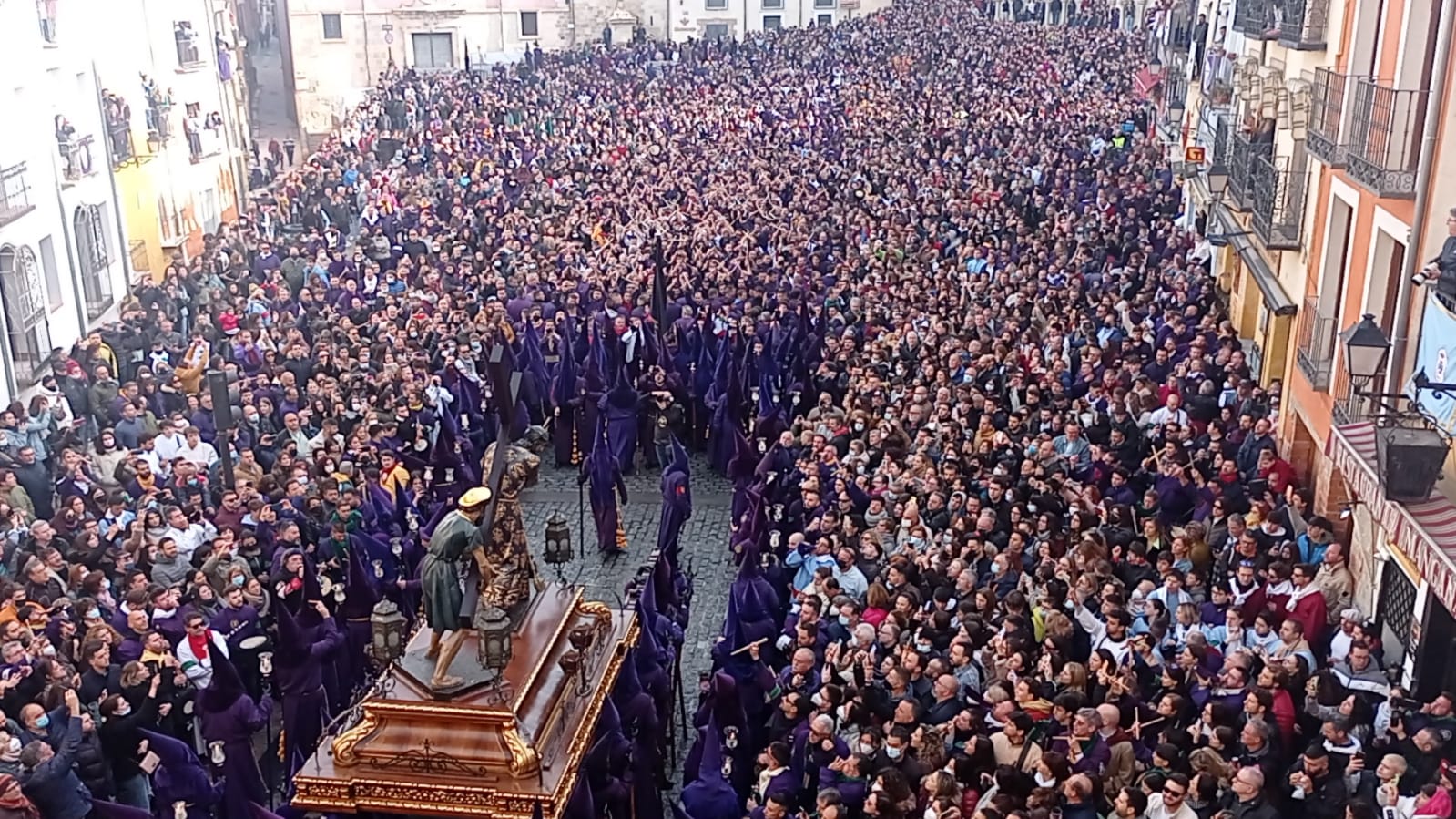 El Jesús entrando en la Plaza Mayor de Cuenca, Turbas 2022