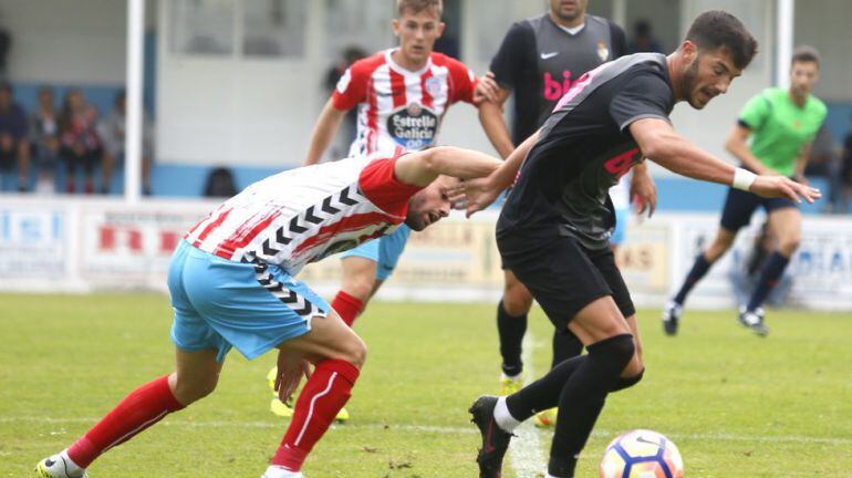 La Deportiva pierde ante el Lugo en un buen partido de pretemporada.