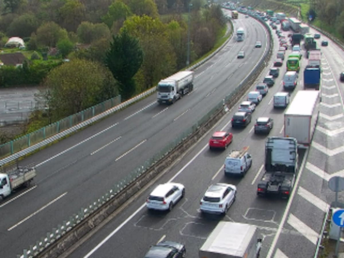 Tráfico normalizado en la AP-8 en Amorebieta tras el accidente que ha colapsado la mañana en Bizkaia