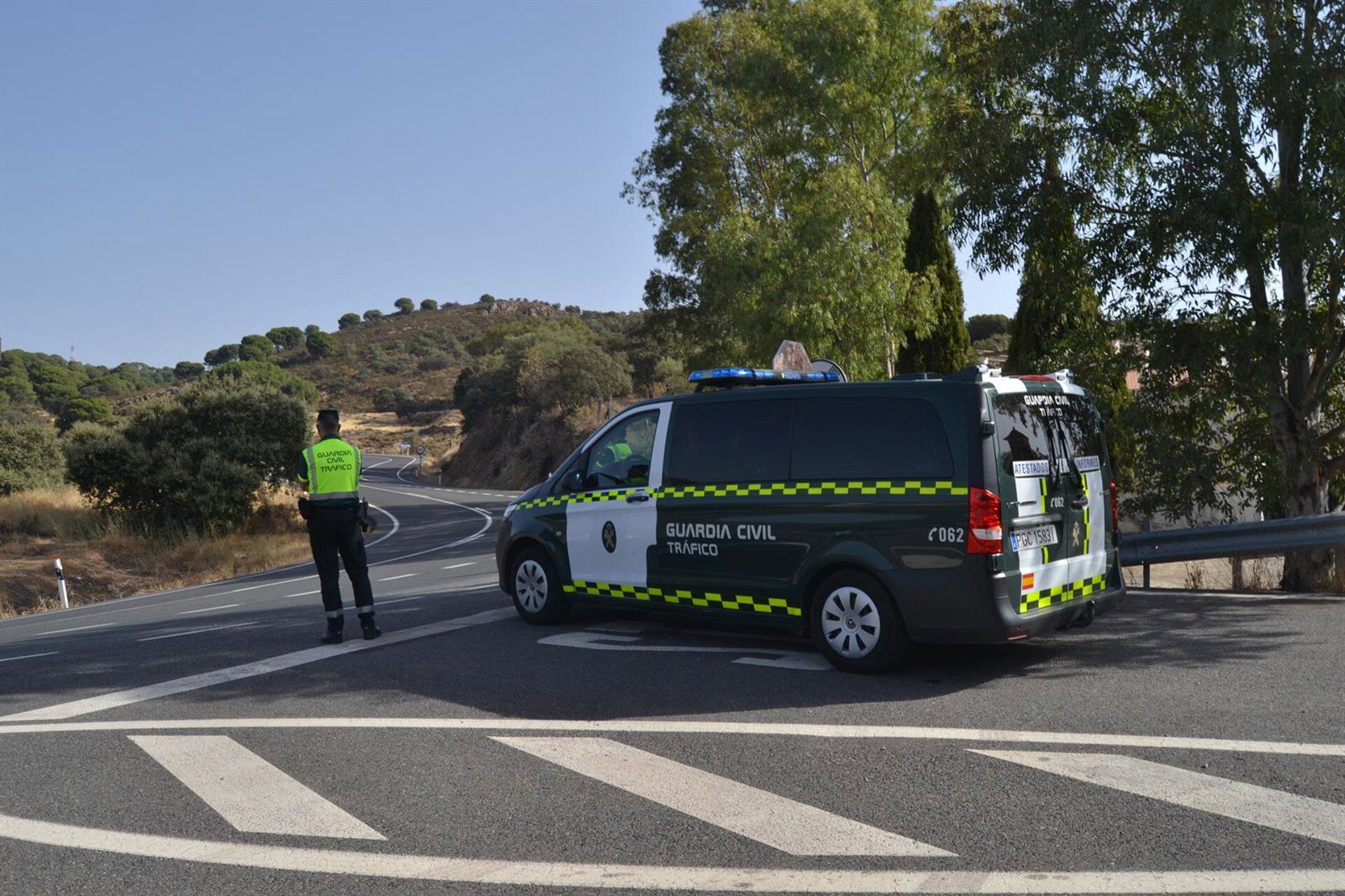 Patrulla de la Guardia Civil de Tráfico