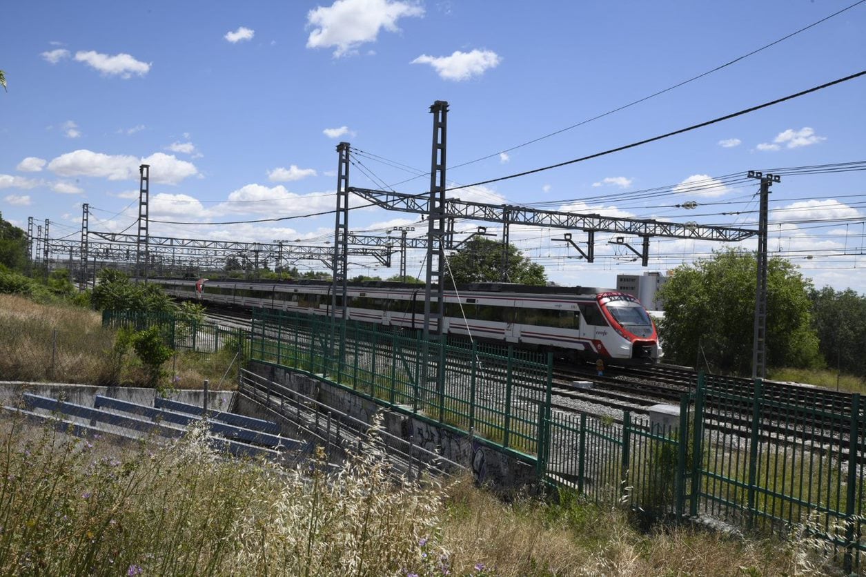 Tren de Cercanías llegando a Guadalajara/Foto ADIF