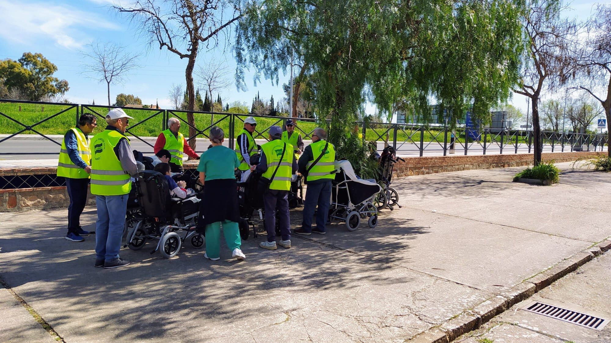 Voluntariado del 28F en la residencia Zaytum