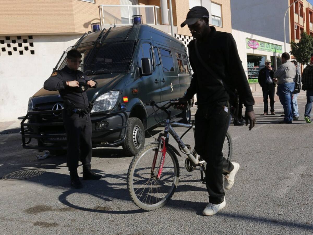 Prisión para uno de los tres detenidos por la muerte de un guineano en Roquetas