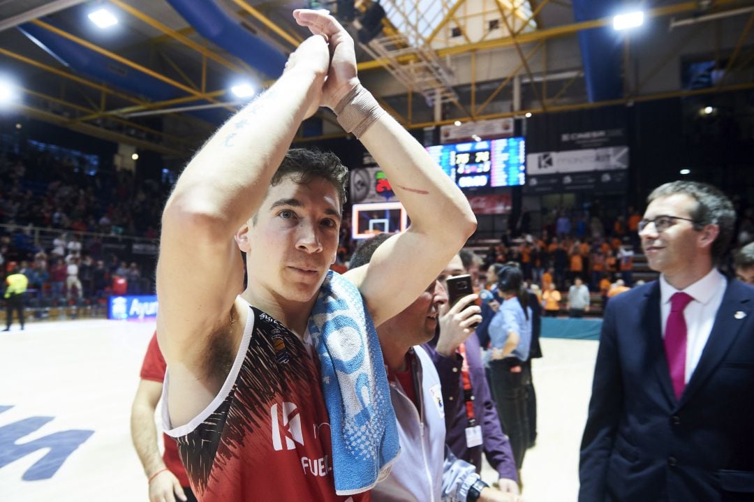 El escolta argentino anotó la canasta decisiva en el último partido de su equipo