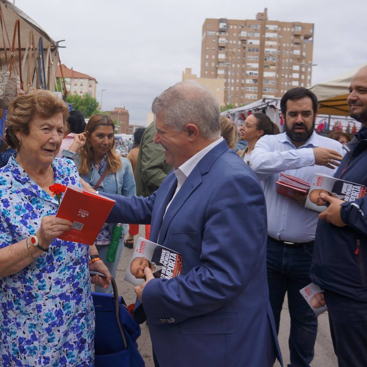 José Vélez se compromete en Cartagena a poner el Hospital del Rosell a pleno funcionamiento