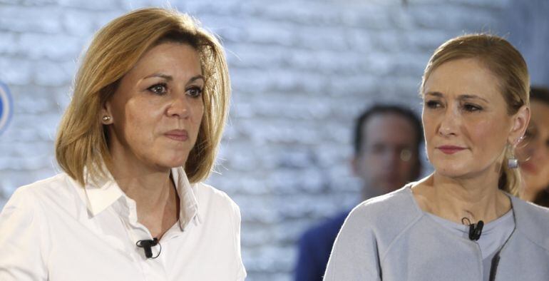 María Dolores de Cospedal y Cristina Cifuentes durante un reciente acto del PP en Madrid. 