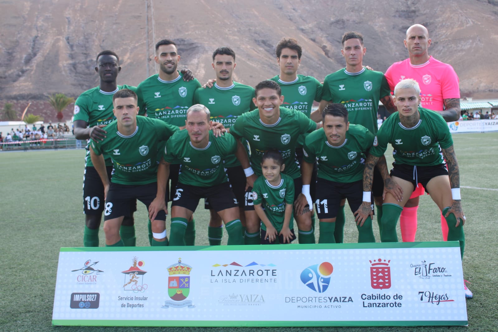 Equipo inicial del Unión Sur Yaiza ante el CD Guadalajara.