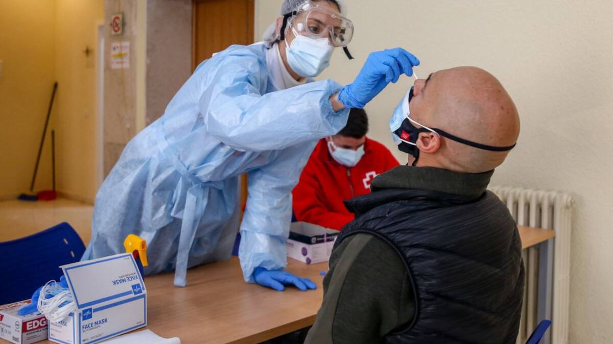 Leganés, Getafe y Parla mejoran la tasa regional mientras que Fuenlabrada sigue por encima