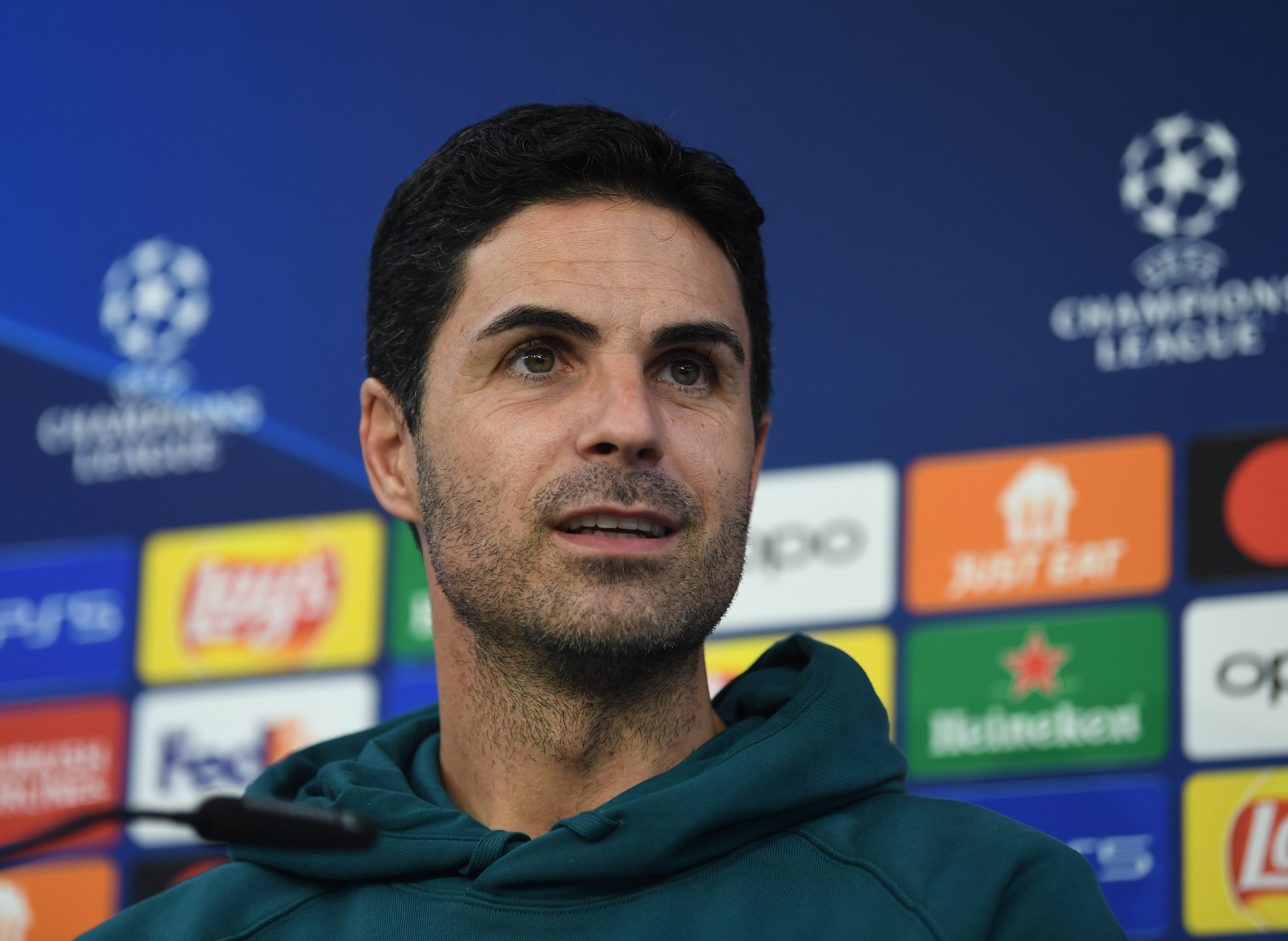 Mikel Arteta en la rueda de prensa previa al partido de Champions ante el Sevilla