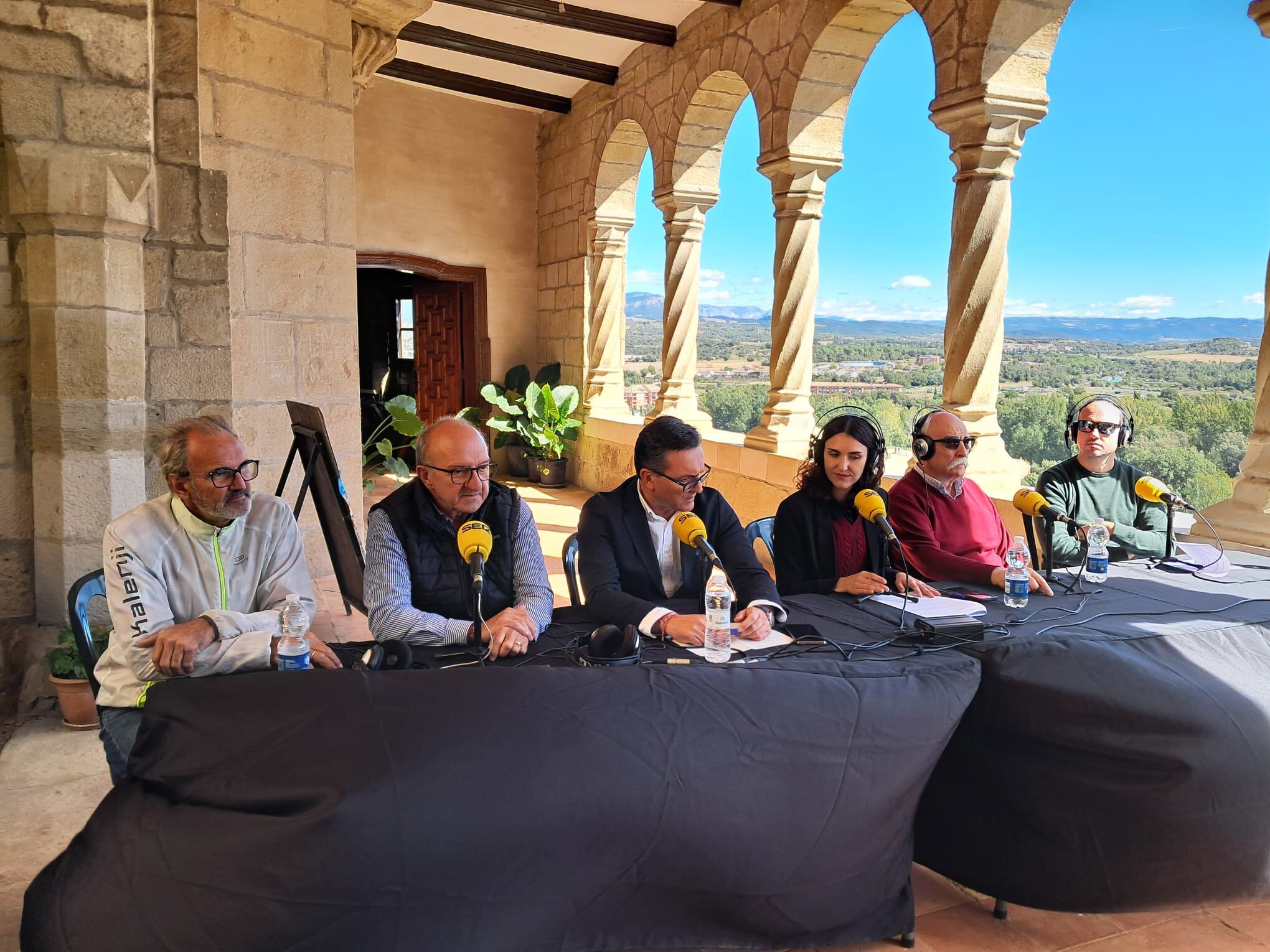 José Manuel Betato, Eugenio López, Sara Sarrablo, Roque Vicente, José Gairín y Josero Martinez. Programa Especial PST Ribagorza. Graus.