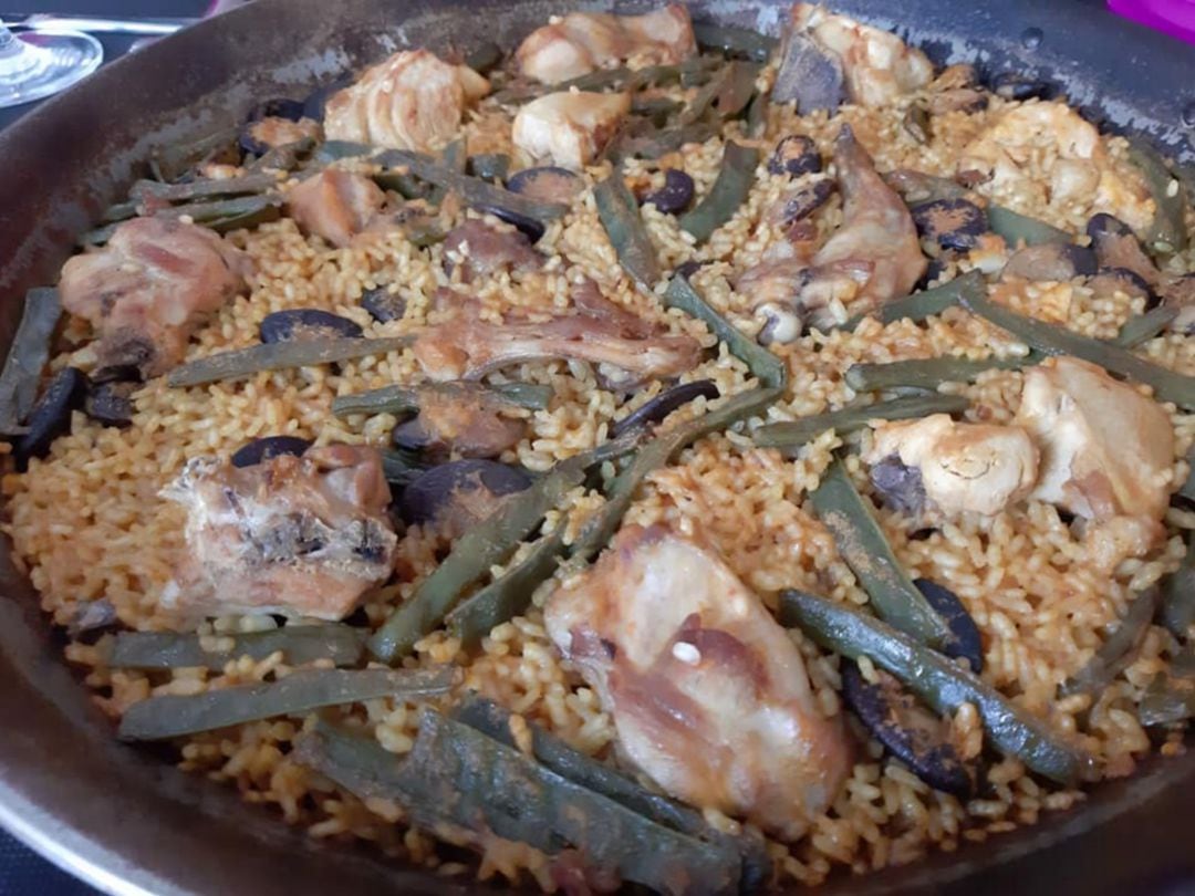 Paella tradicional valenciana en Ché!