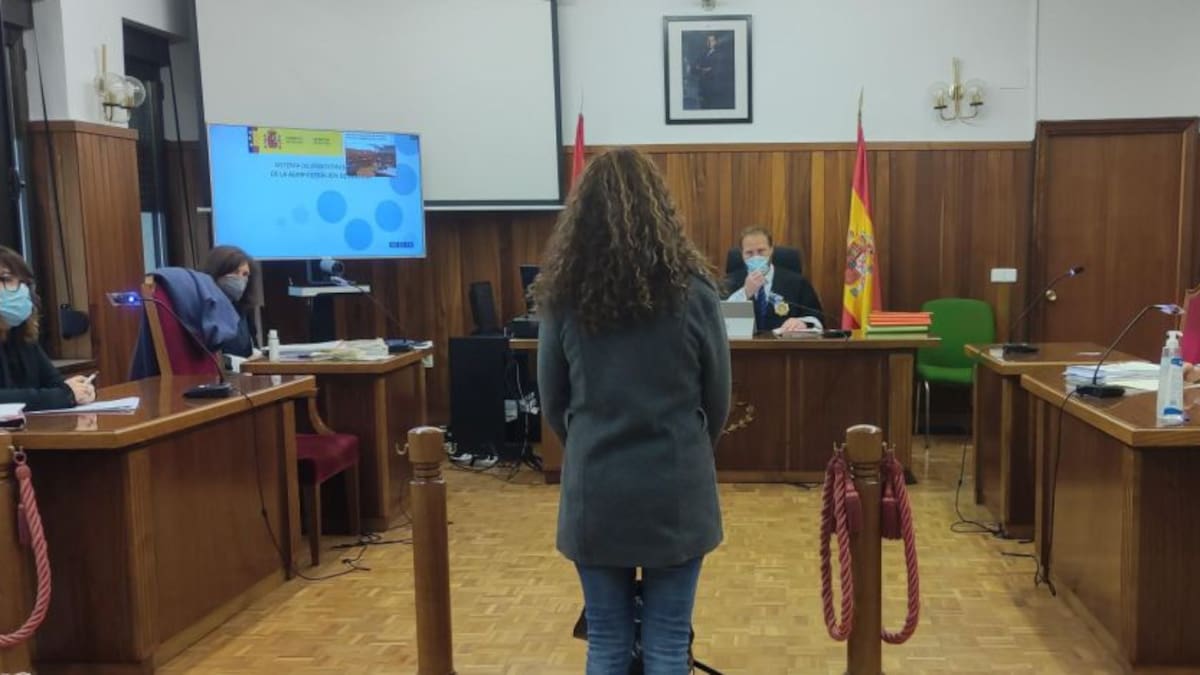 Condenan a una madre a 21 meses de cárcel por maltratar de forma habitual a su hija en Albacete