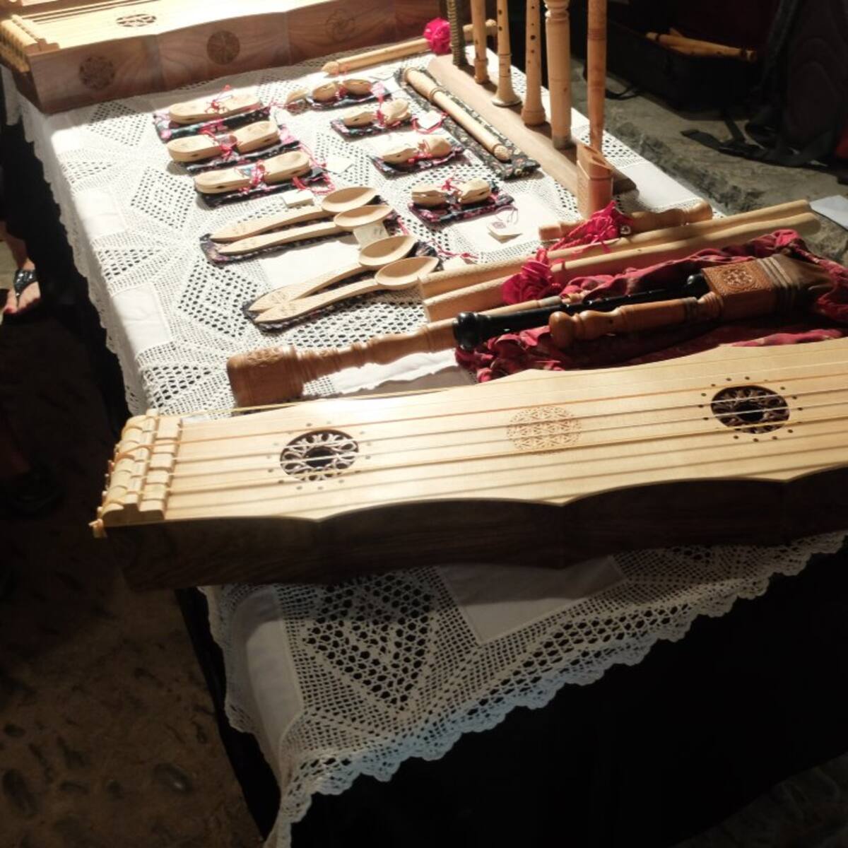 La Feria Pirenaica de Luthiers Pirenostrum 2024 busca imagen
