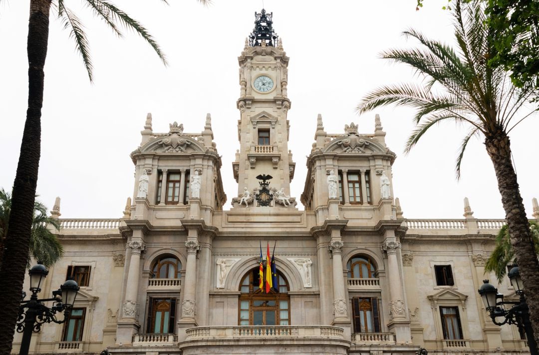 El Ayuntamiento de Valencia ha aumentado en un 23% el gasto en personal desde el año 2015, según denuncia el Partido Popular