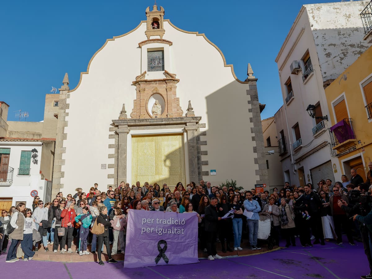 La participación de la mujer en la Semana Santa "no se tendría que votar": "La tradición se adapta"