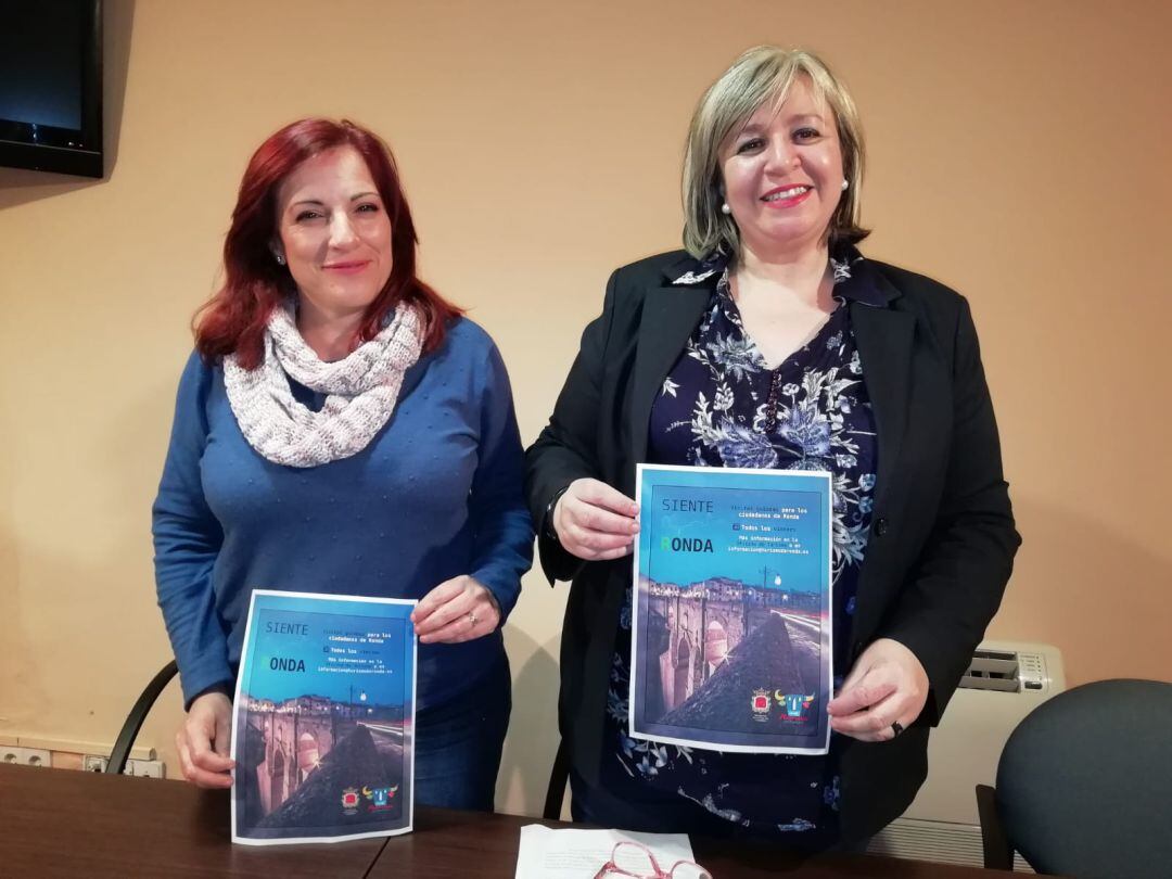 La edil de Participación Ciudadana, Mari Paz Aguilar y la de Turismo, Isabel Barriga han presentado el proyecto