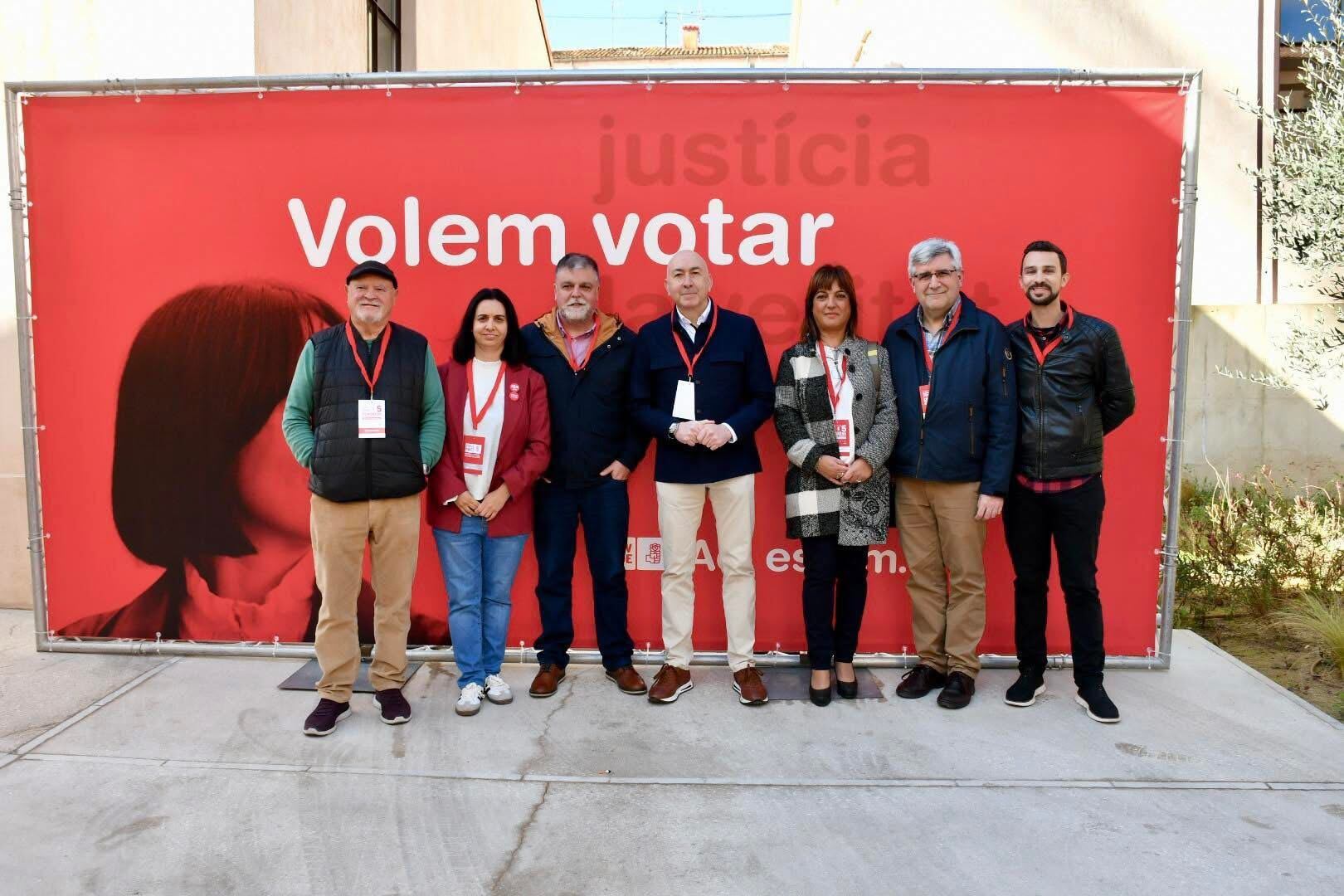 Miembros del PSOE de Villena en el Congreso Provincial