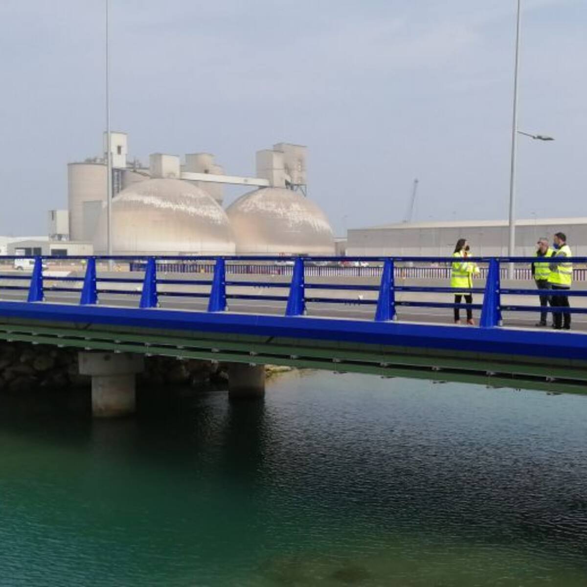 PortCastelló avanza en la dársena sur con la entrada en funcionamiento de un nuevo puente