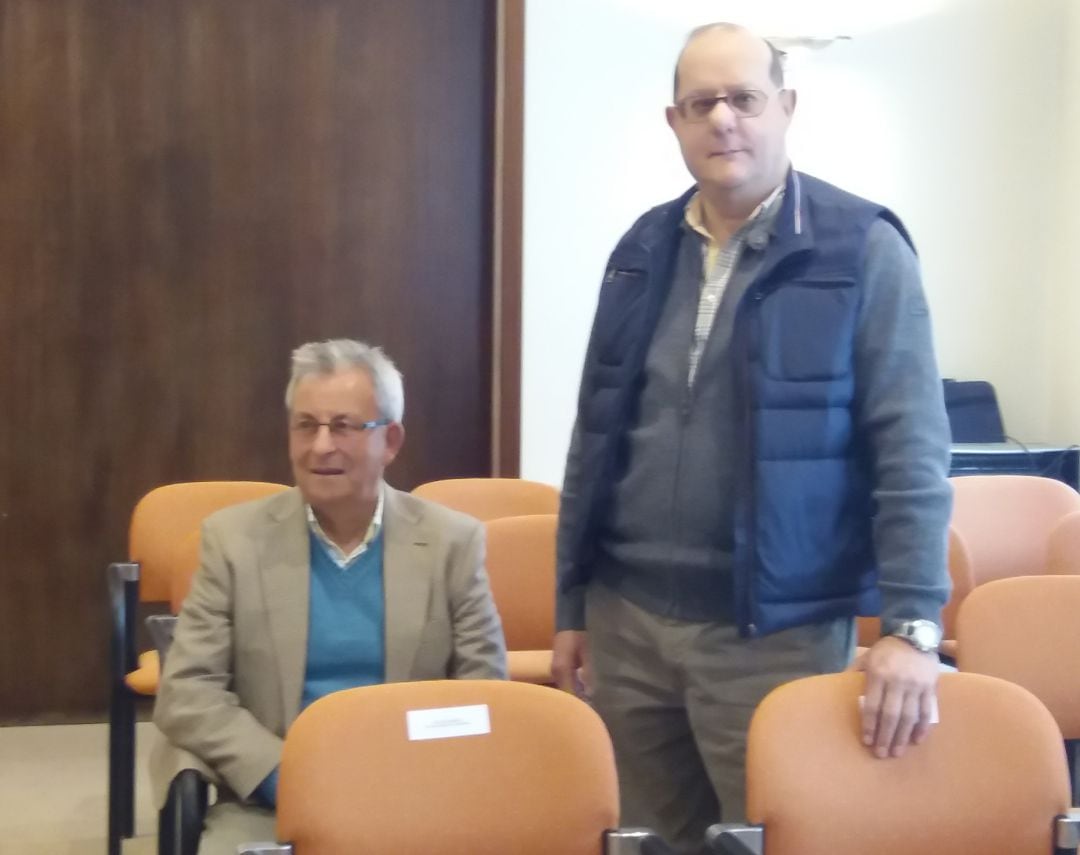 Juan Abad Pérez, de Beducedo y José Manuel Rúa, de San Antolín de Ibias han sido reconocidos con motivo del Día de la Meteorología como colaboradores de la AEMET