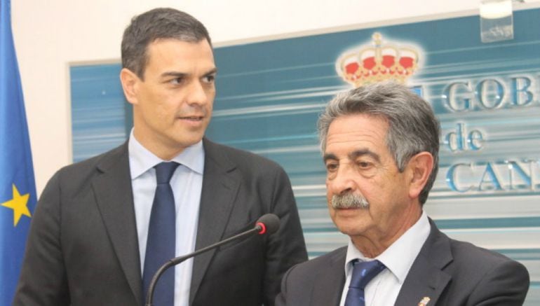 Sánchez y Revilla en una imagen de archivo.