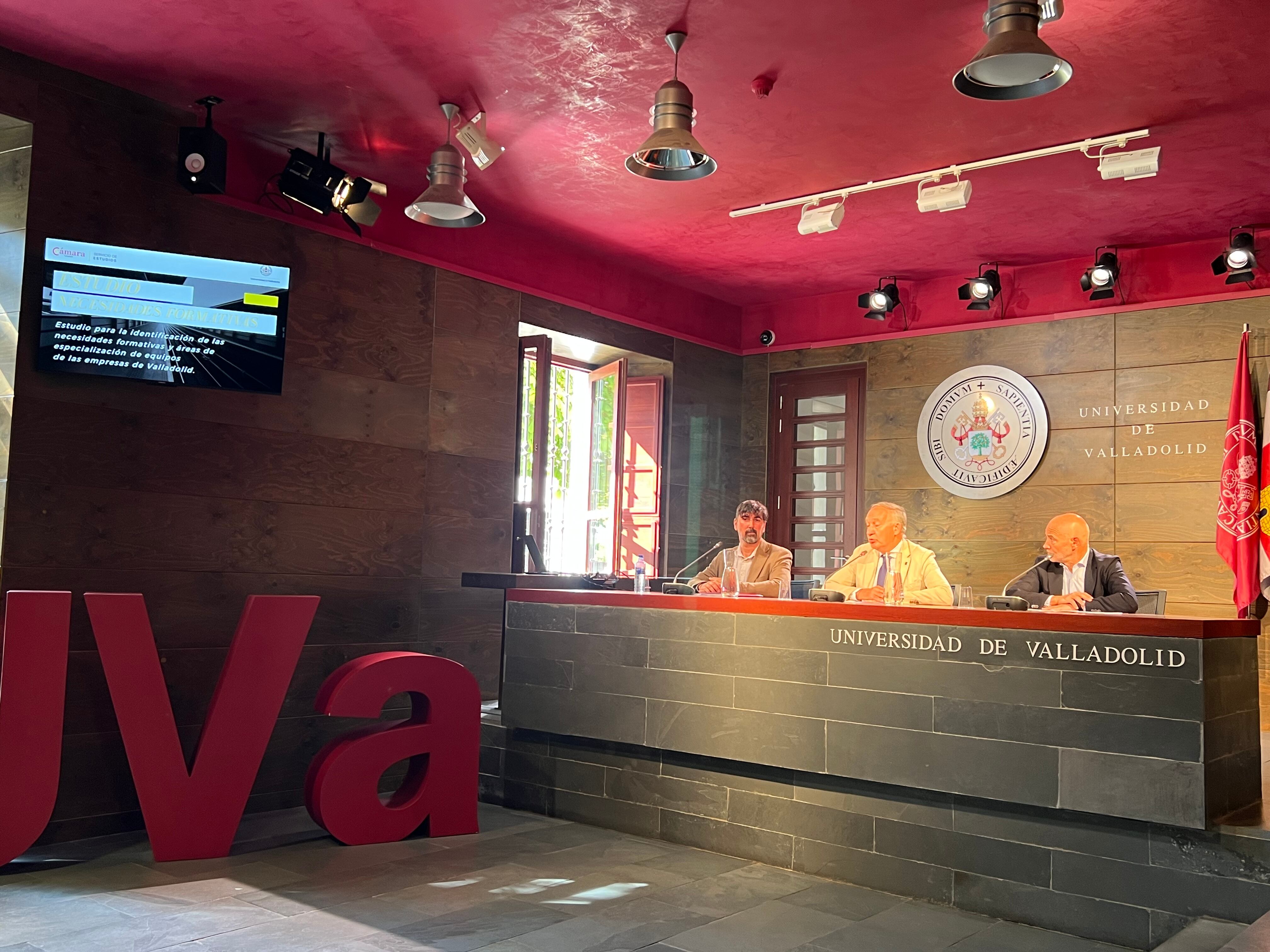 La Cámara de Comercio de Valladolid y la Universidad de Valladolid presentan el Estudio de Necesidades Formativas de las Empresas de Valladolid 2025