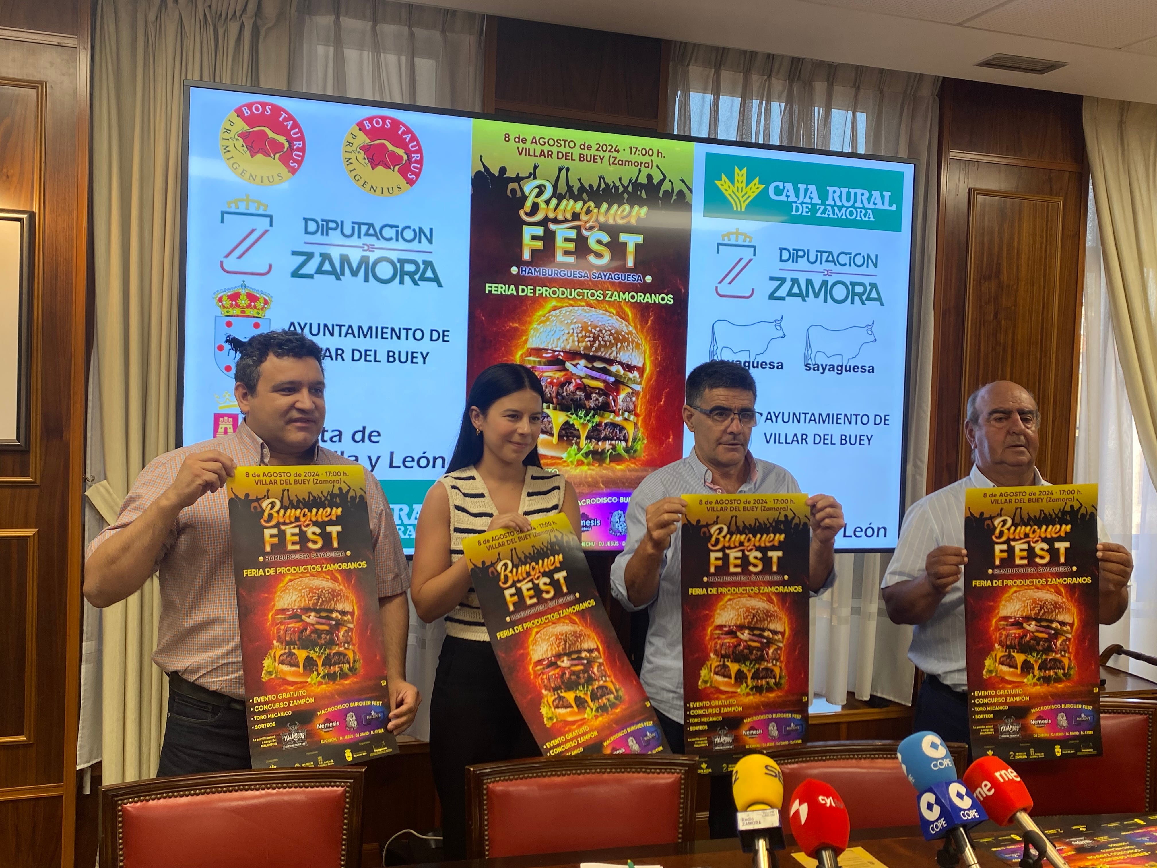 La presentación del Burguer Fest con los representantes de las entidades organizadoras