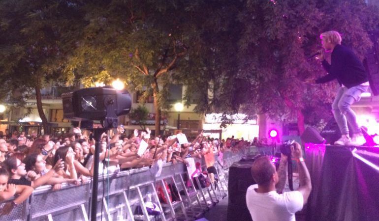 Benjamin actuant a Tarragona.