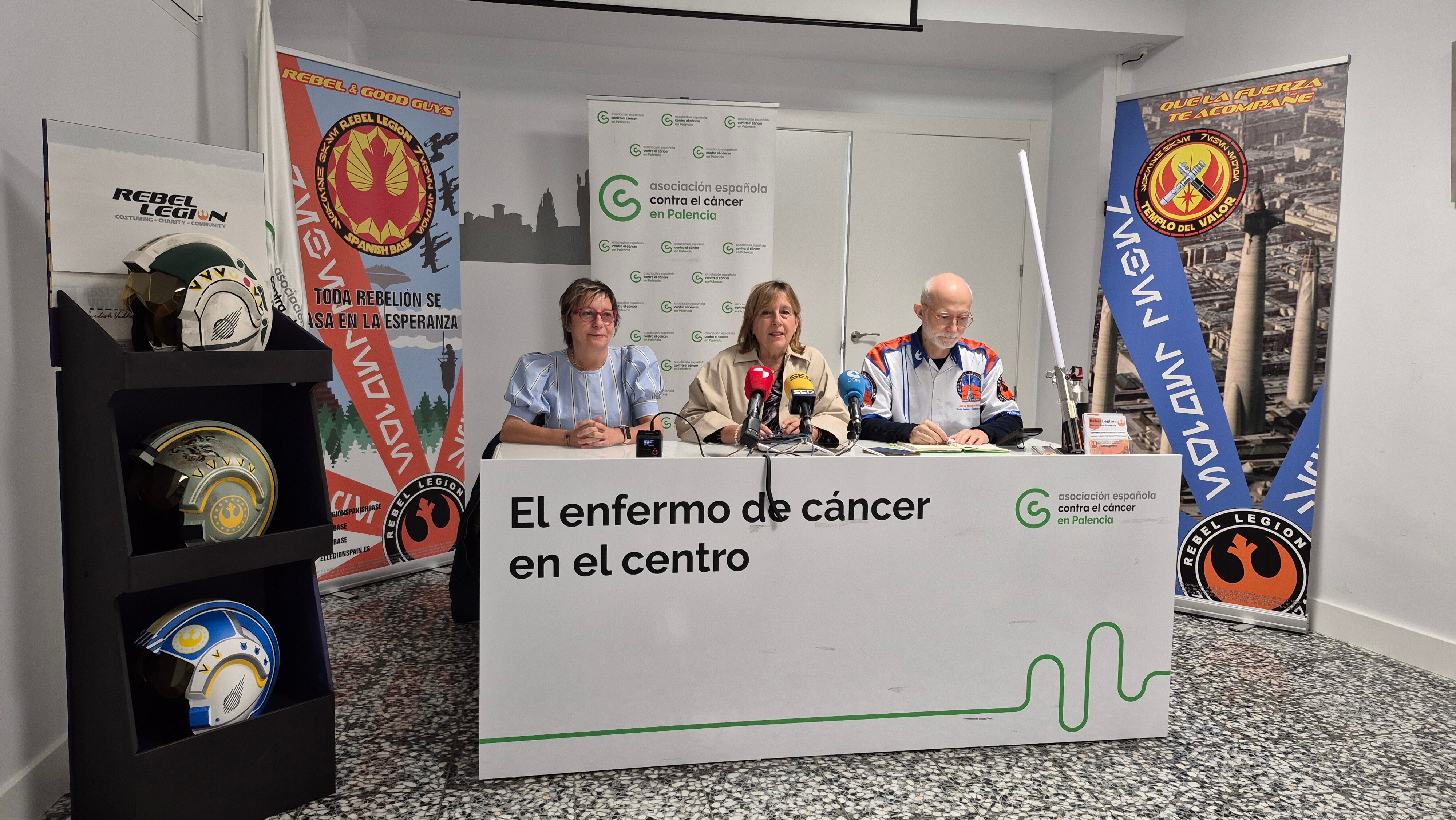 La fuerza de Star Wars acompañará a los pacientes ostomizados con más de un centenar de personajes en Palencia