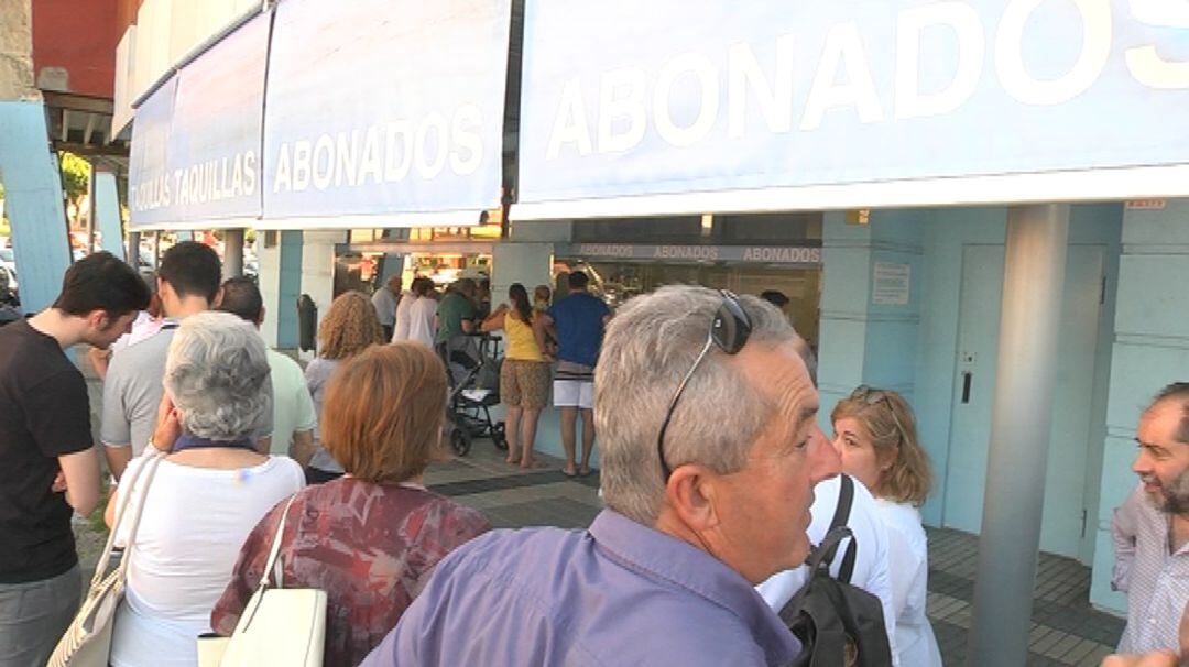 Colas para abonarse al Celta la temporada pasada