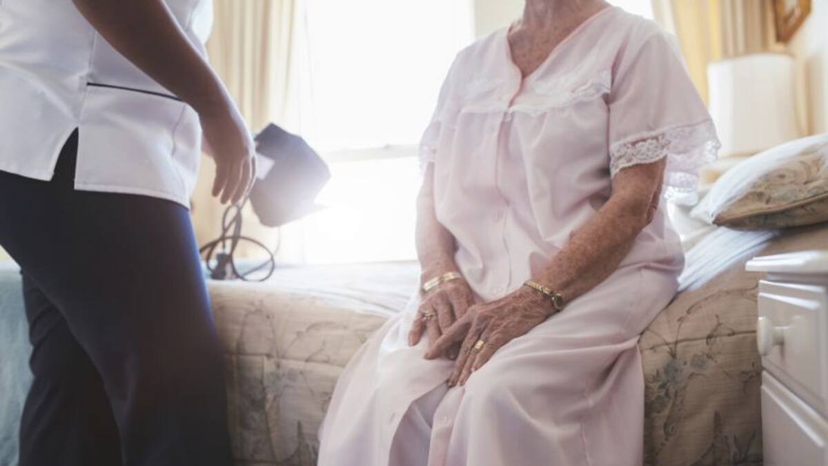 CCOO pedirá que se aclare si había médico en la residencia de Flores del Sil