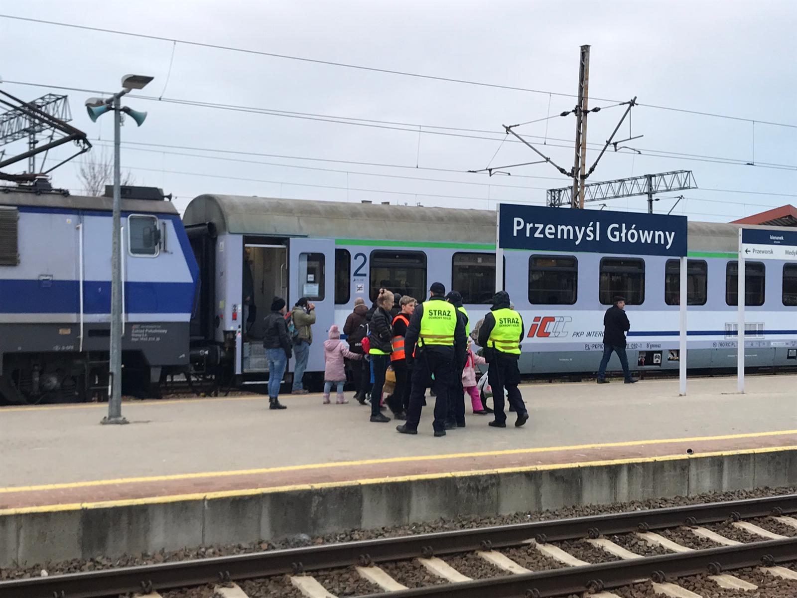 Éxodo en la frontera entre Polonia y Ucrania