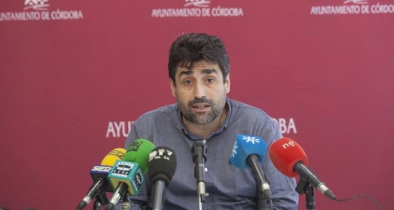 El concejal de Servicios Sociales del Ayuntamiento de Córdoba, Rafael del Castillo