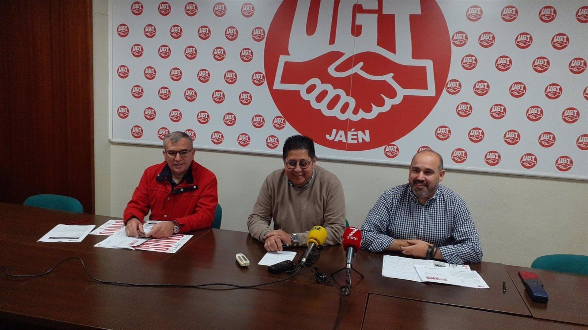 Responsables de UGT en la rueda de prensa