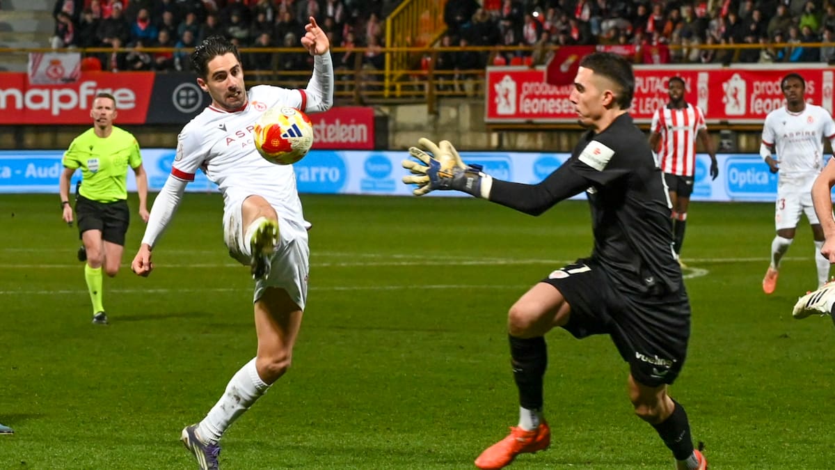 Un penalti en la prórroga salva al Athletic del desastre en la Copa (3-4)