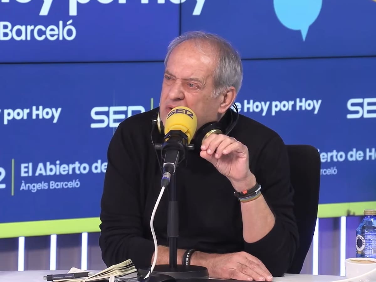 "Lo comprendo poco": Aroca cuestiona el enfoque del ciclo sobre la Guerra Civil organizado por Pérez-Reverte