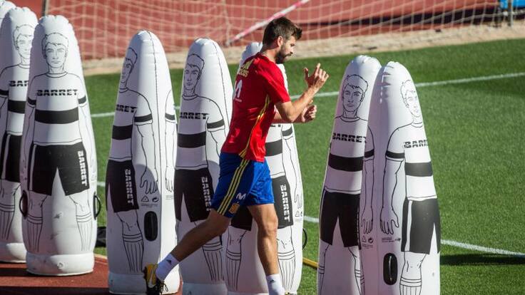 Comentario de Manu Carreño: 'A Piqué hay que decirle que ya vale'