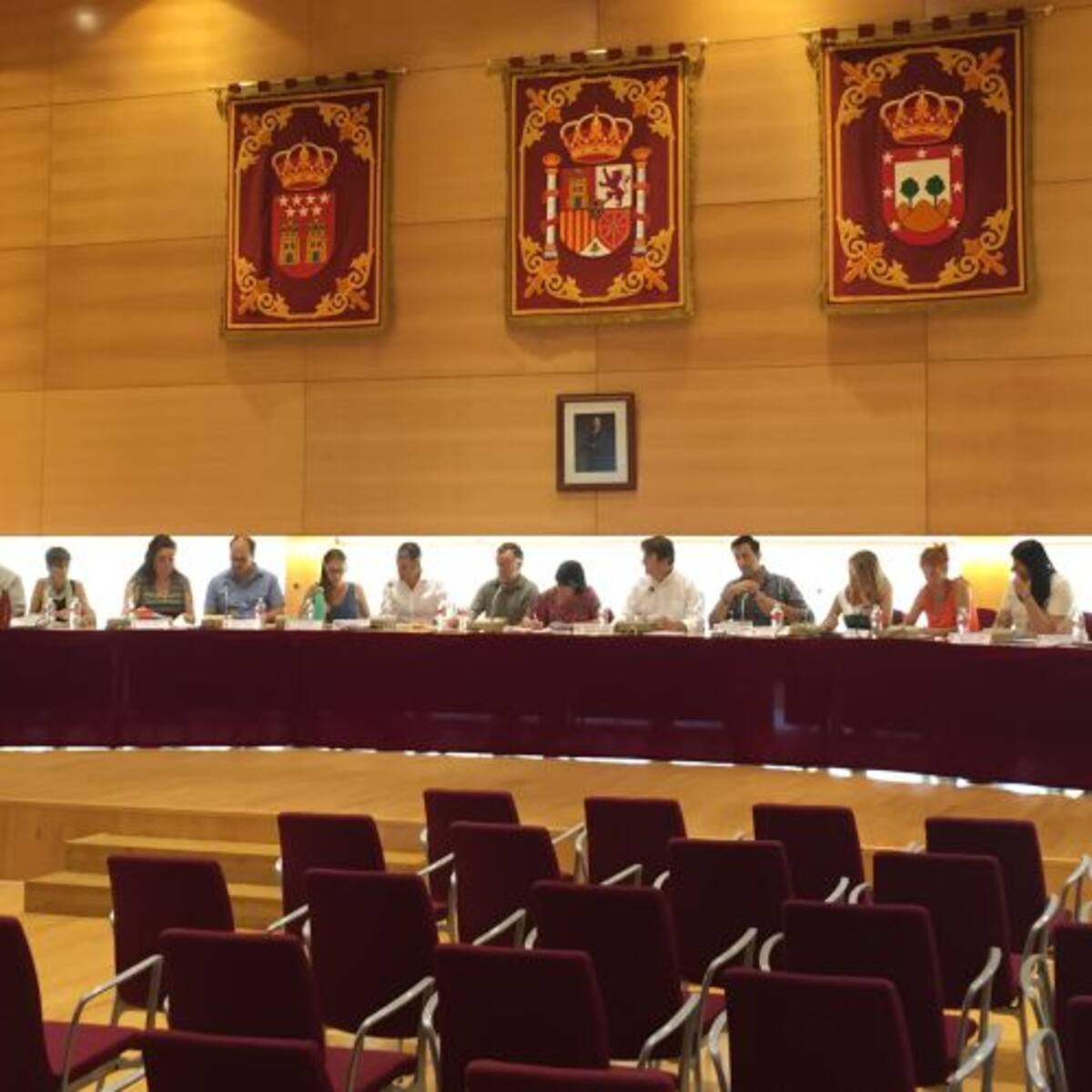 El PP con mayoría absoluta en Tres Cantos congela salarios y reduce a la mitad las tenencias de alcaldía