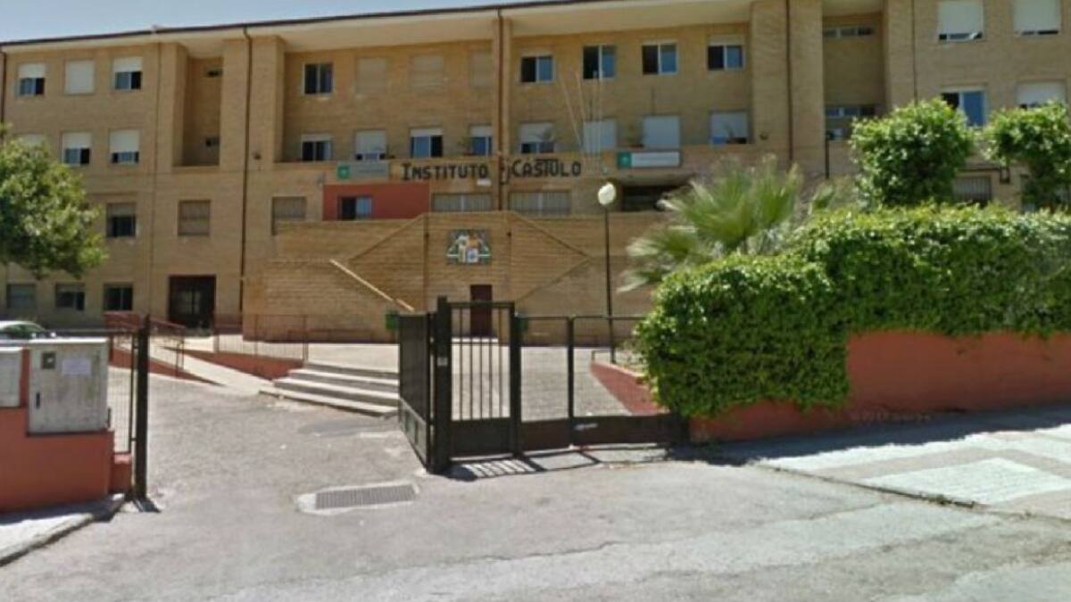 El alumnado de las Escuelas Oficiales de Idiomas se siente discriminado por el sistema de evaluación