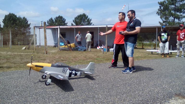 El Club Aeromodelismo Ourense, albergará el Campeonato de España AbsolutoF3C, acrobacia con helicópeteros de radiocontrol, los días 17 y 18 de septiembre